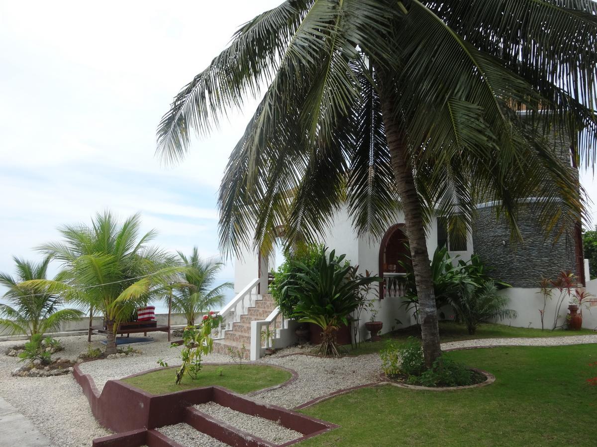 House Rapunzel Oslob Exterior foto