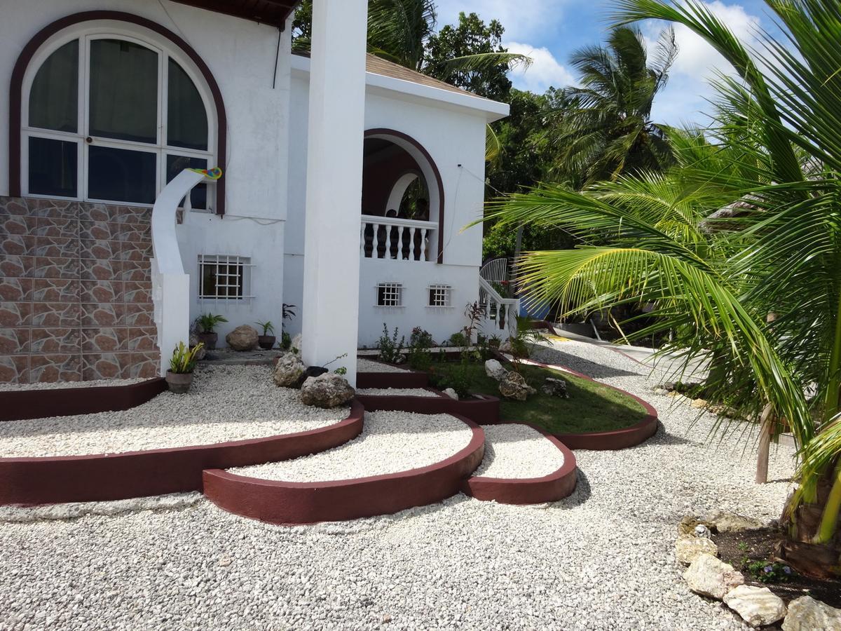 House Rapunzel Oslob Exterior foto